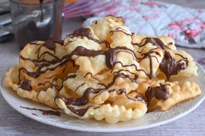 chiacchiere-con-nutella